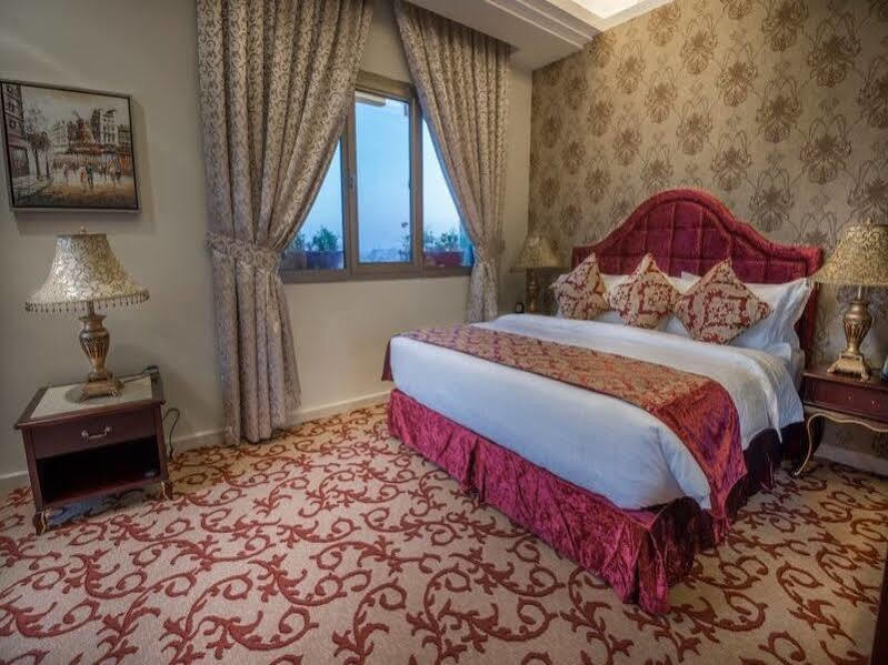 Mira Trio Hotel - Riyadh - Tahlia Street Exteriör bild